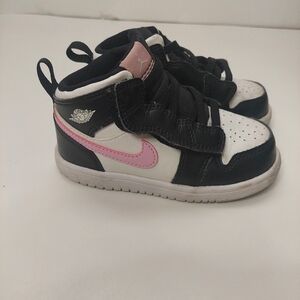 2021 Air Jordan 1 Mid TD"White Light Arctic Pink Size 8c